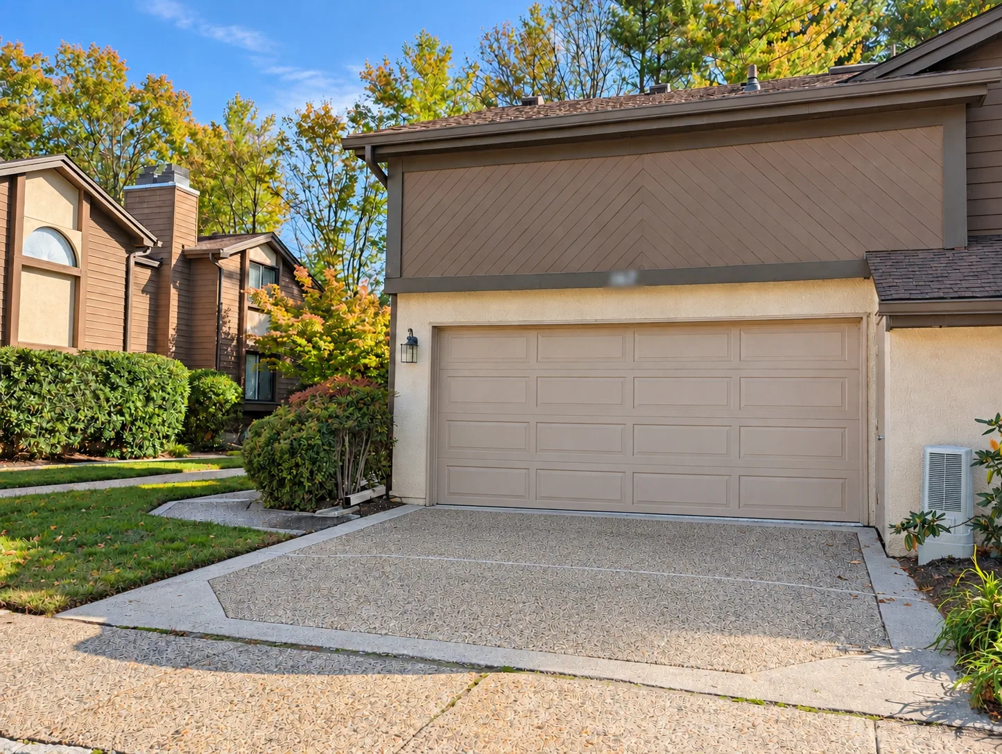 167 Sayre Dr