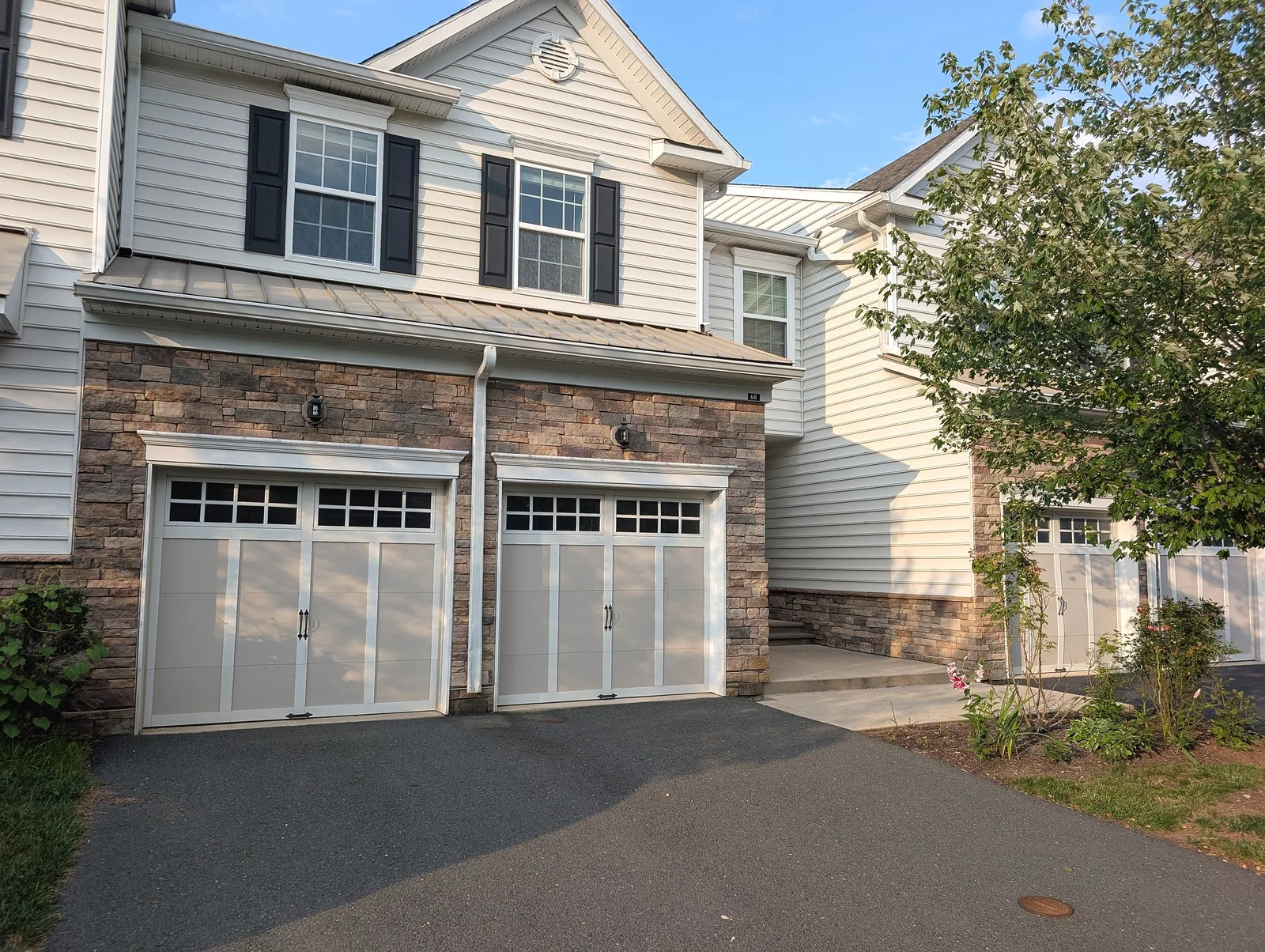 68 Autumn Ln